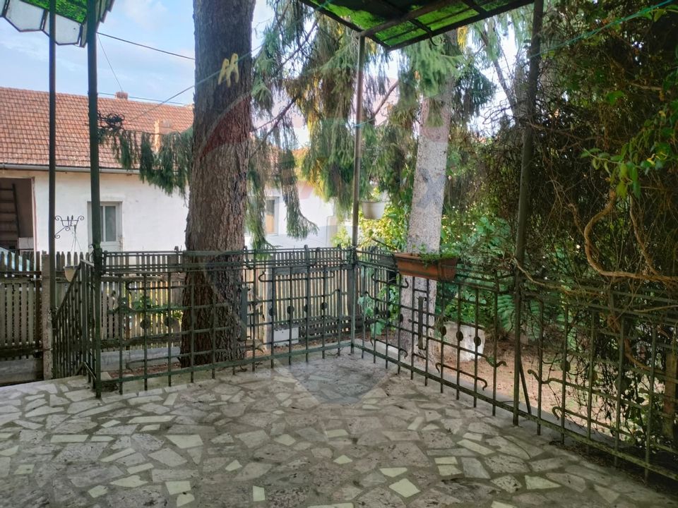 Casa istorica in zona centrala Ludus- Mures