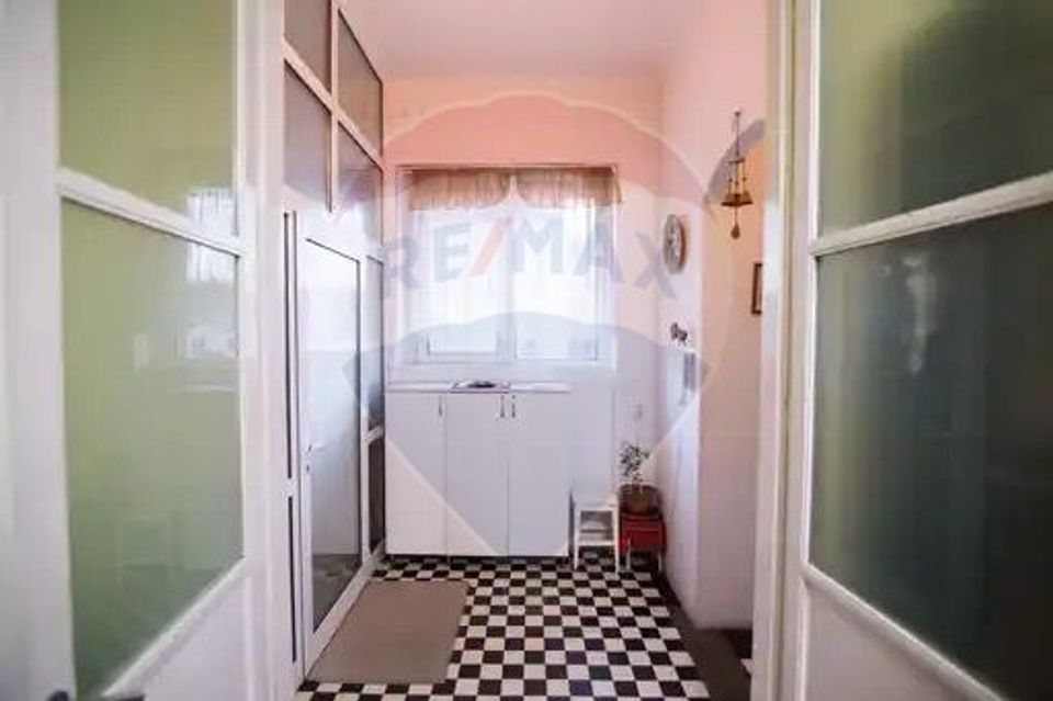 3 room Apartment for sale, Ultracentral area