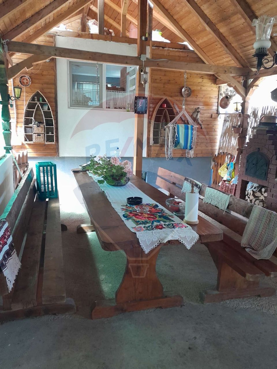 Casă finalizata pe un singur nivel, 14.5 ari teren – Satul Nou de Sus