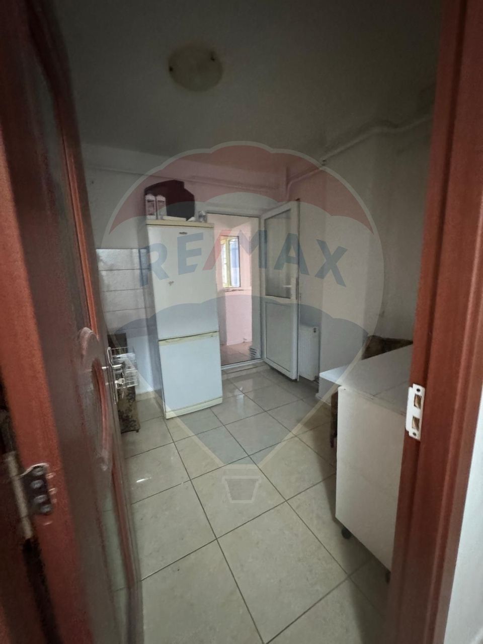 3 camere de închiriat ultracentral, etaj 4/7 cu lift , 480 euro