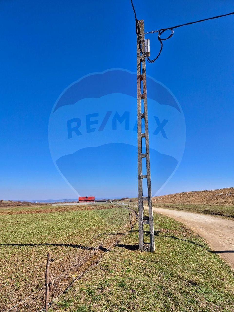 Land 5,200sqm Crizbav / None