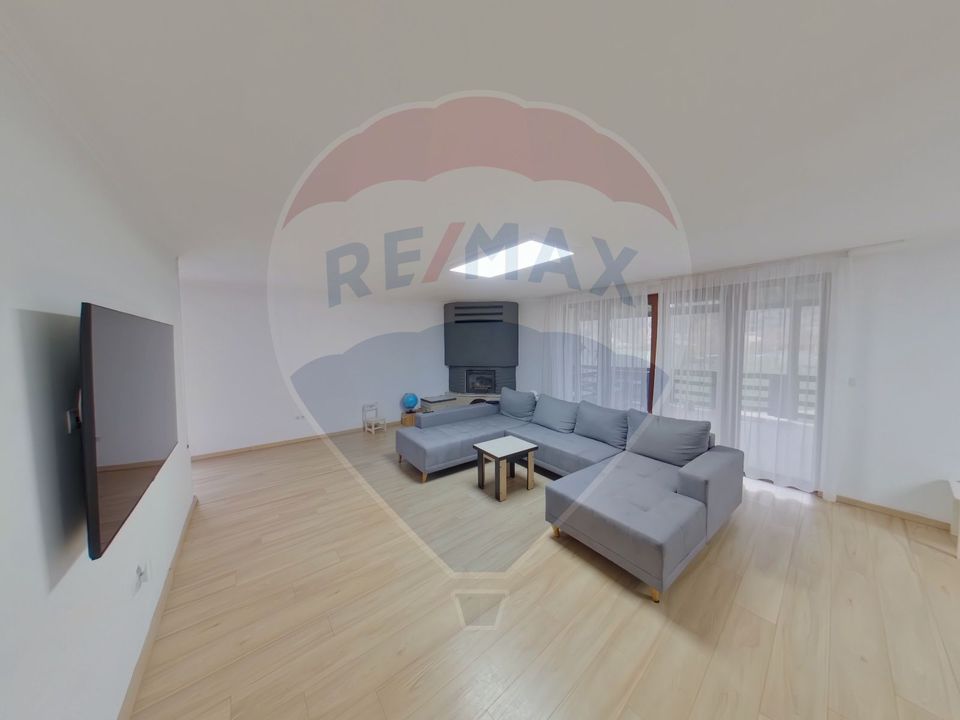 6 room House / Villa for sale, Est area