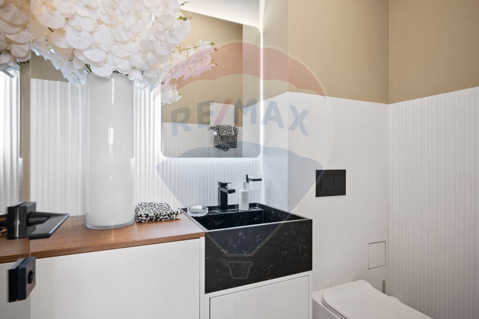 4 room villa for sale - gorgeous in Corbeanca/ Concept designer