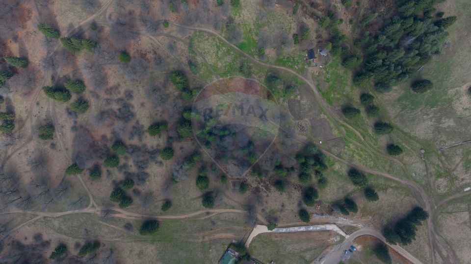 Land 1,872sqm Brasov / Strada Pastorului