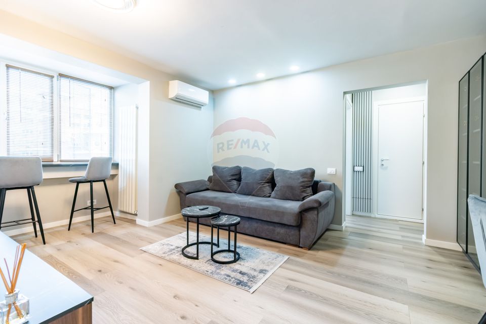 Premium 2 room apartment for sale | Magheru Boulevard | Risk-free