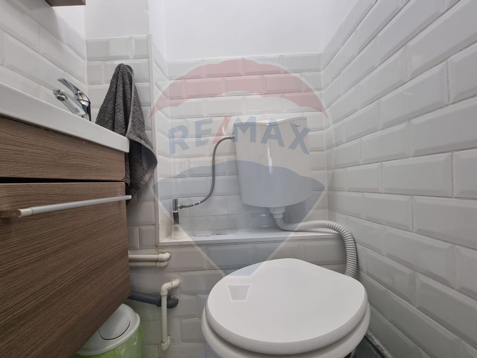 Apartament cu 6 camere de închiriat în zona Tomis Mall