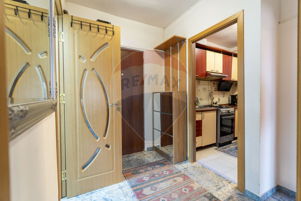 2 room Apartment for sale, Centrul Civic area