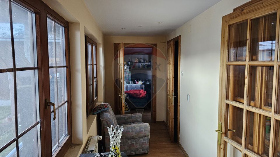 Casă / Vilă cu 6 camere, Gura Humorului, Suceava