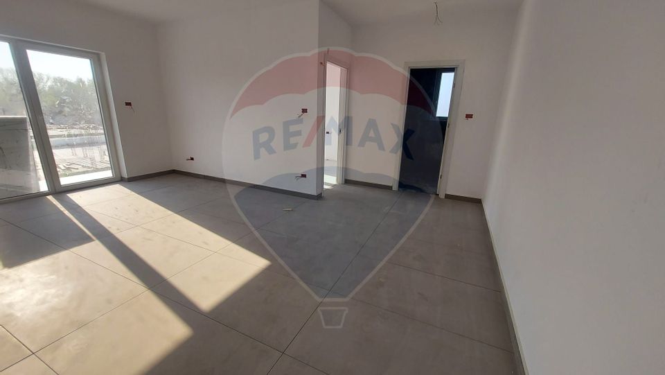 2 room Apartment for sale, Gradiste area