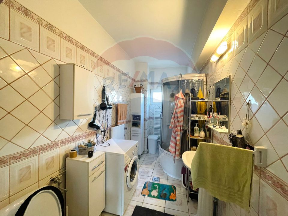 Casă cu potențial de renovare, teren generos 1366 mp, Dâmbu Rotund