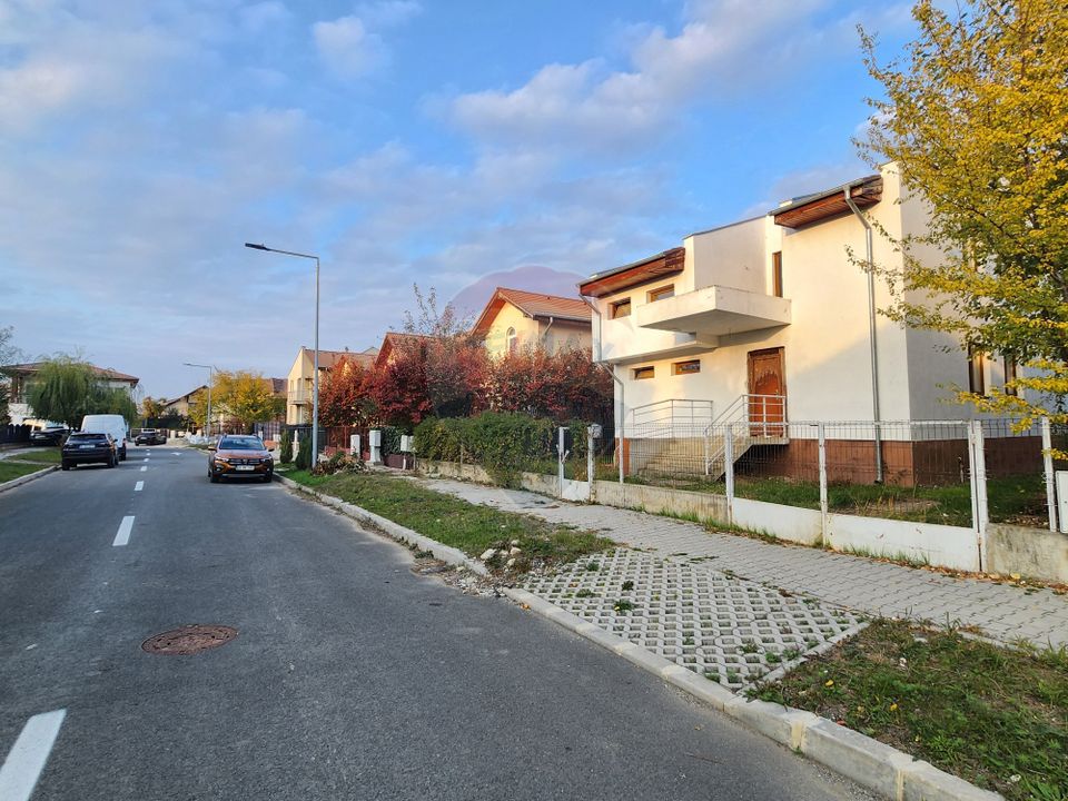 6 room House / Villa for sale, Aviatiei area