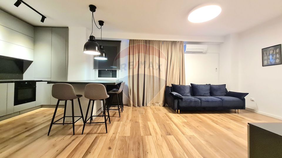 Apartament modern cu 2 camere de închiriat în zona Sopor