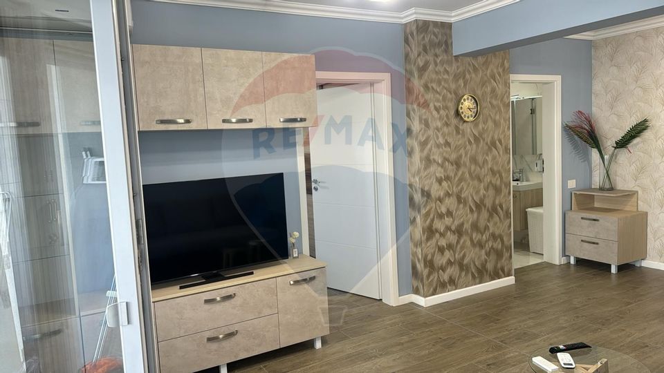 Apartament de închiriat cu 2 camere și loc de parcare în zona Ioșia