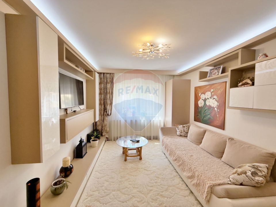 4 room Apartment for rent, Central area