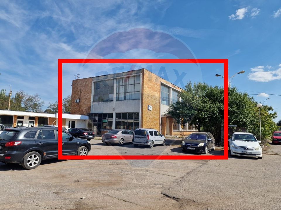 700sq.m Commercial Space for sale