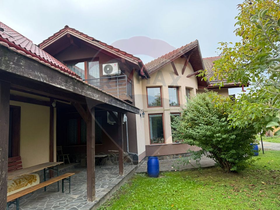 6 room House / Villa for rent, Valea Borcutului area