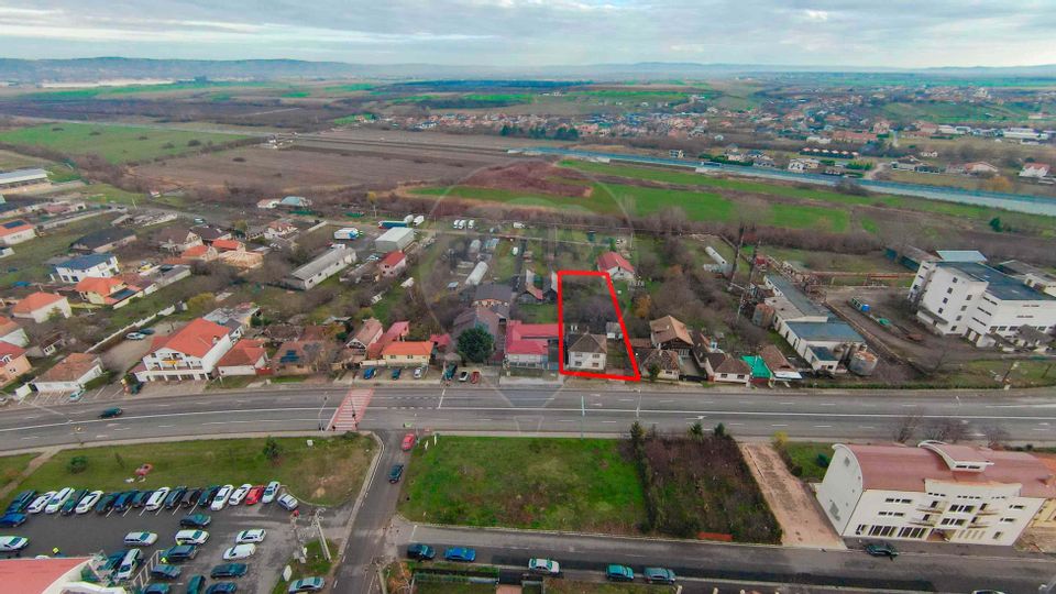 De vânzare Casā + Teren 1054 mp, în Sȃnmartin