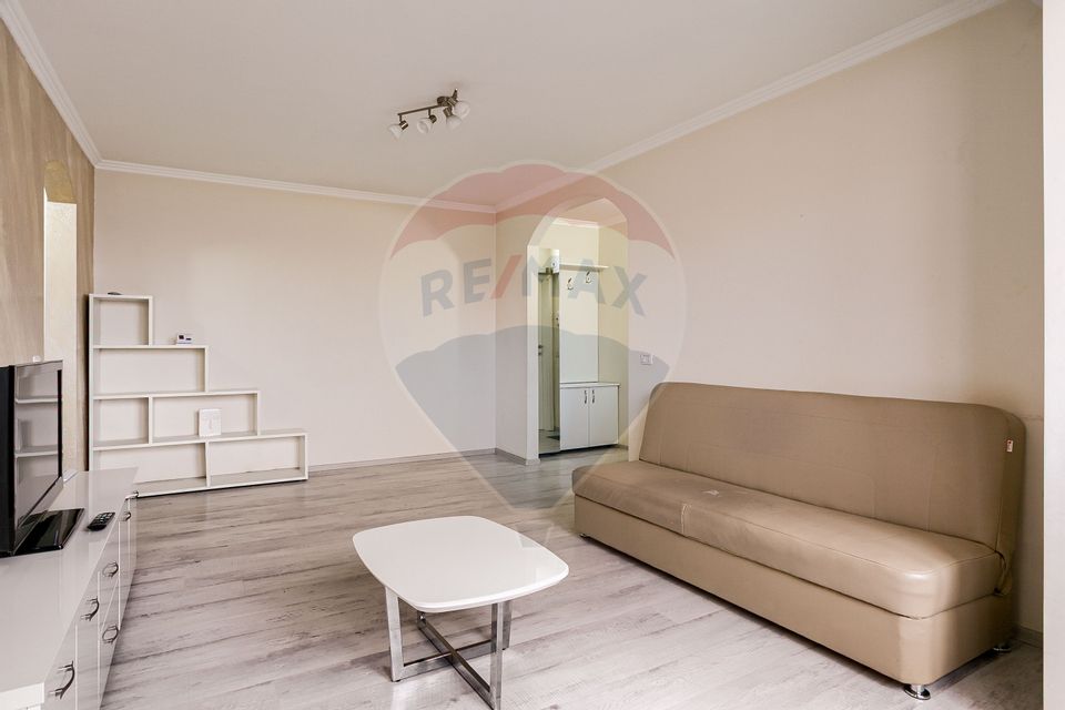 Apartament cu 2 camere de închiriat în zona Ultracentral