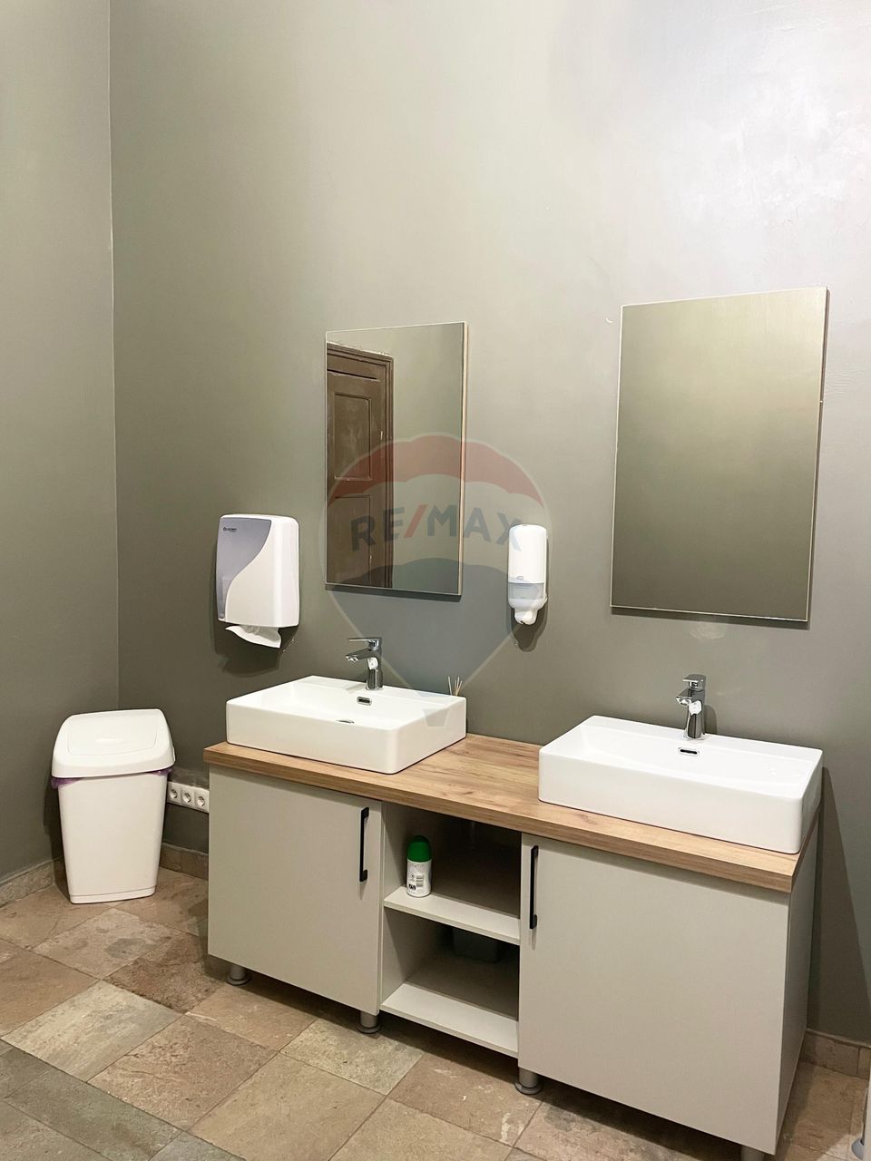 19.48sq.m Office Space for rent, Fortuna area