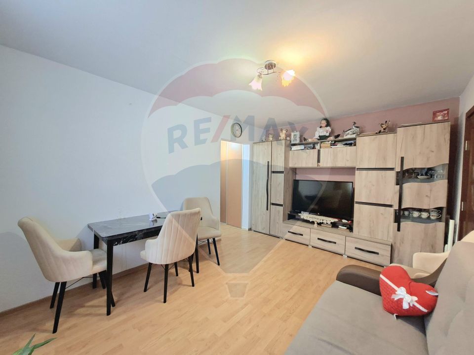 Vand /Schimb apartament 2 camere Vlaicu parter, centrala gaz.