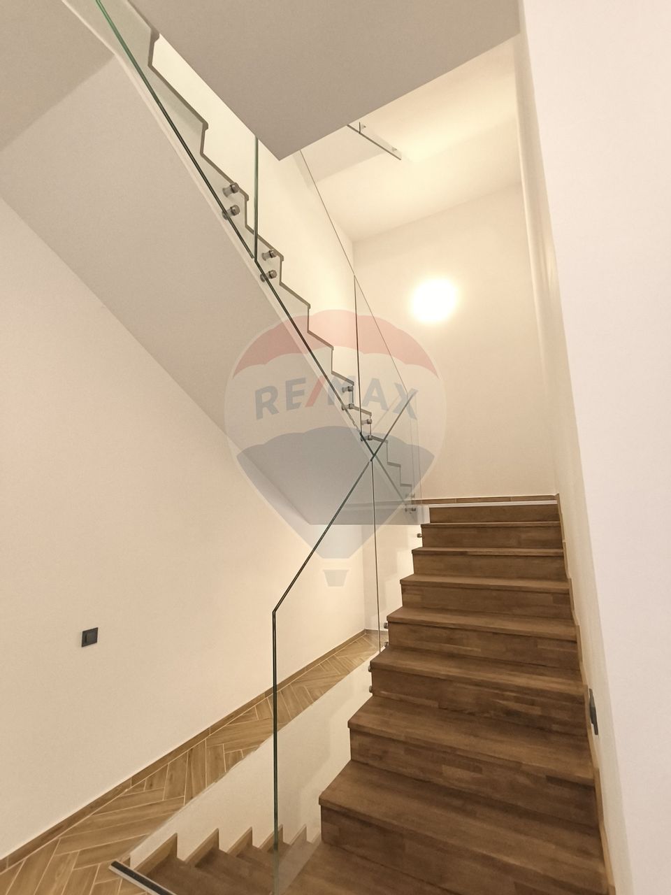 Duplex 2 unitati de vanzare 426 mp