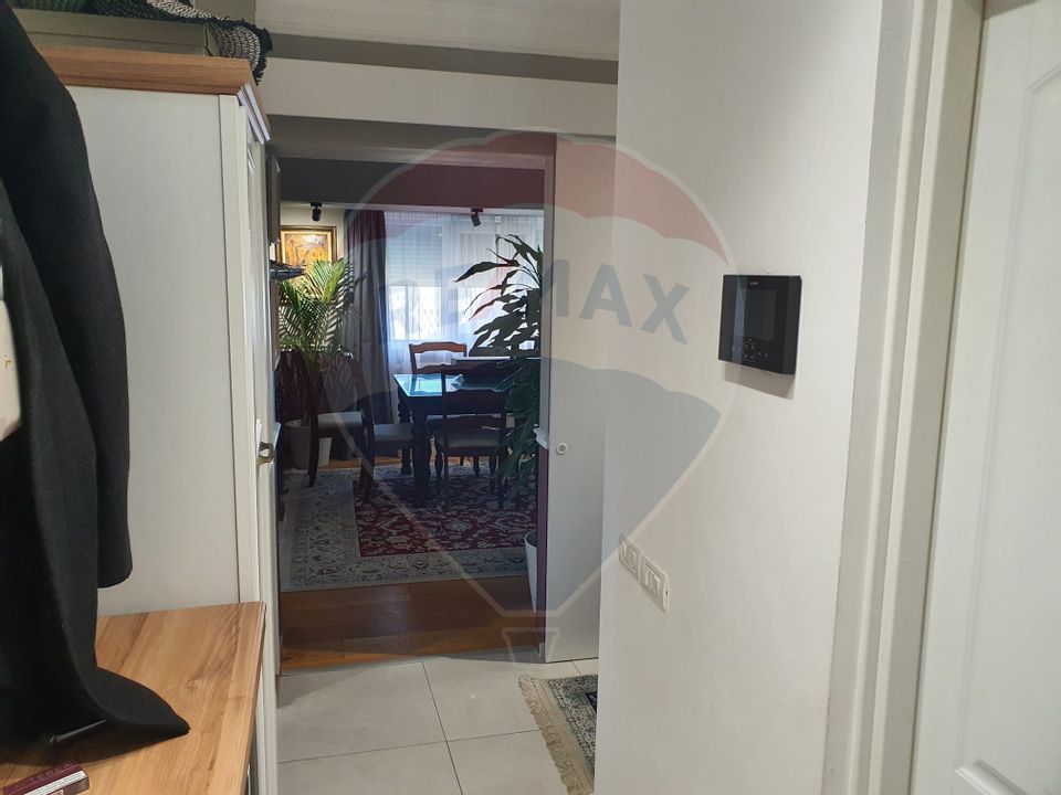 4 room Apartment for sale, Universitate area