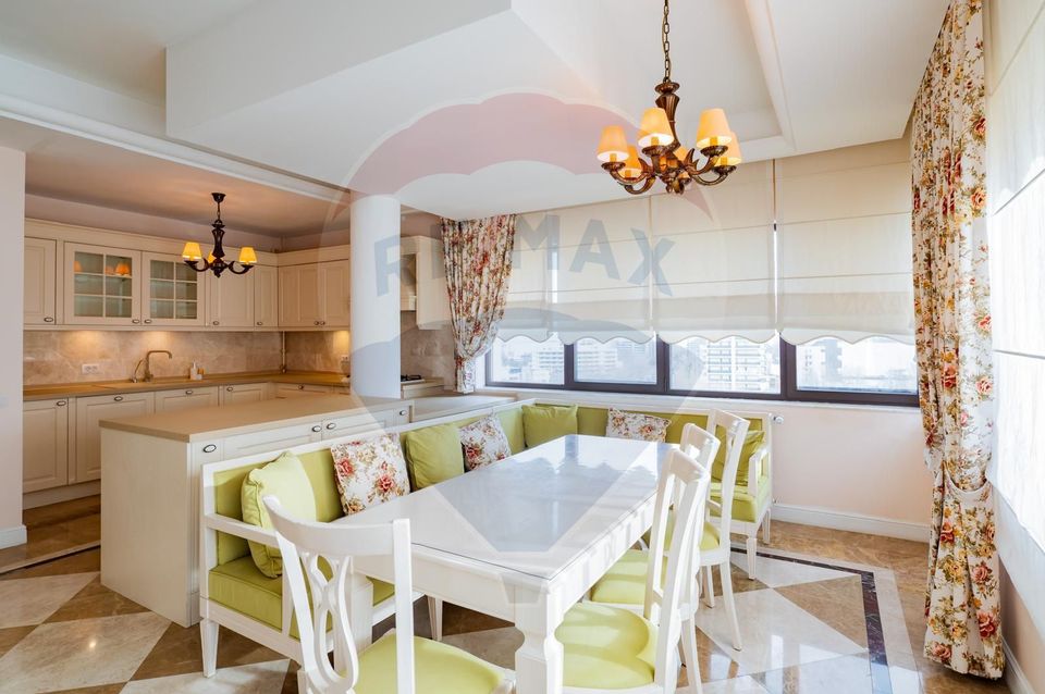 Penthouse de vanzare in Mamaia vedere frontala lac si marea Neagra