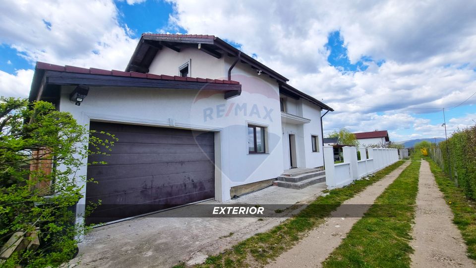 5 room House / Villa for sale
