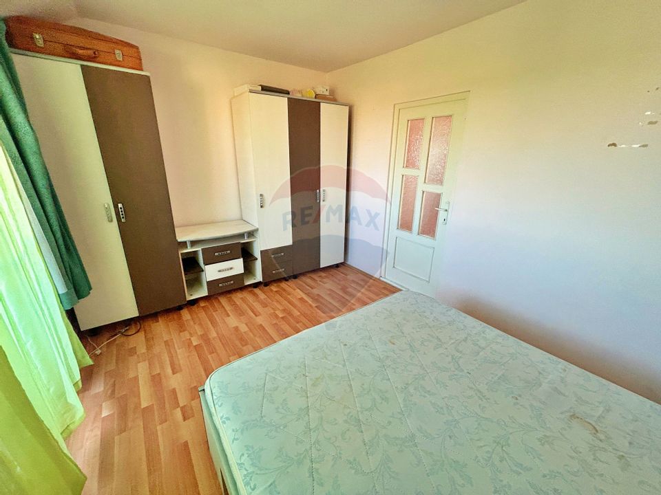 4 room Apartment for sale, Confectii area