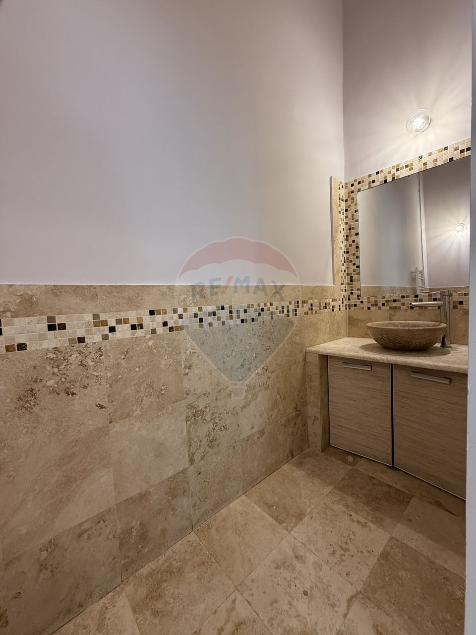 Spațiu elegant de birouri în clădire istorică – Ultracentral