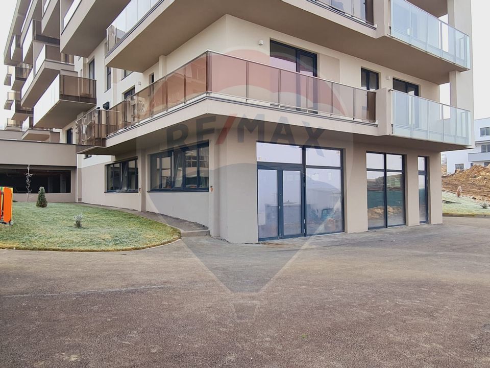 Spațiu comercial de 255mp de închiriat în zona Vest