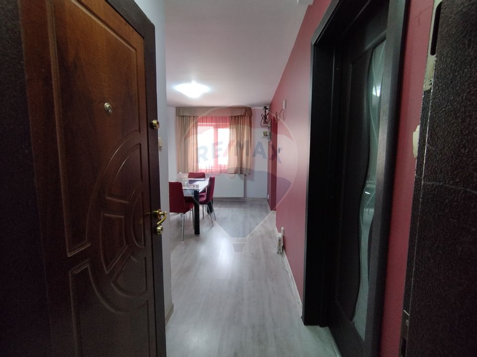 4 room Apartment for sale, Narcisa area