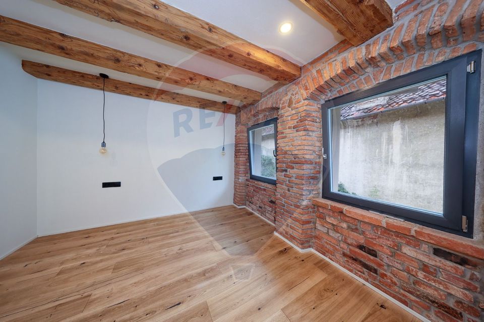 3 room Apartment for sale, Centrul Istoric area