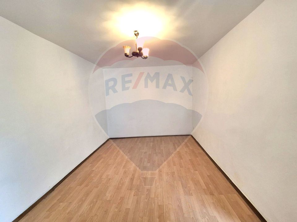 3 room House / Villa for sale, 13 Septembrie area