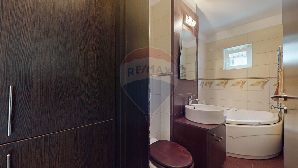 Apartament cu 2 camere de închiriat în zona Central