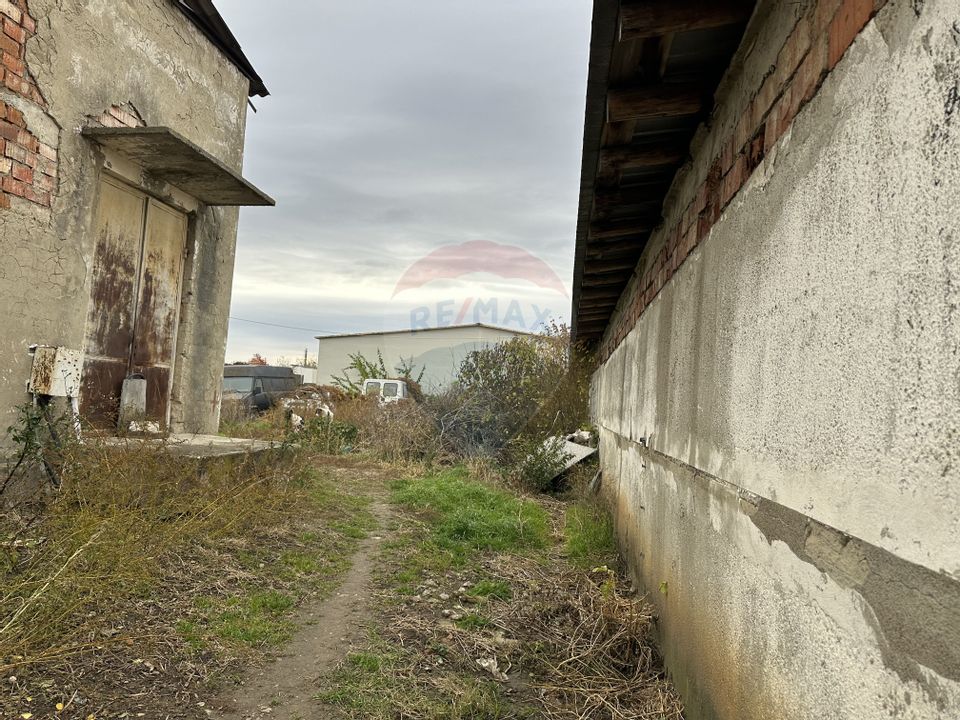 Hala industrialade vanzare/chirie 482 mp si 1150 mp teren