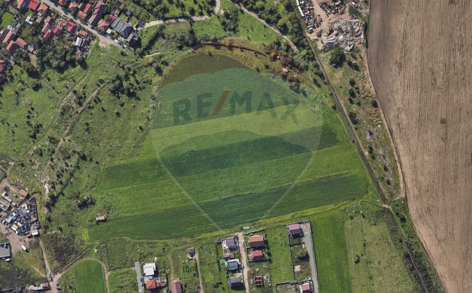 Teren Intravilan parcelat de vanzare Zona Bujac