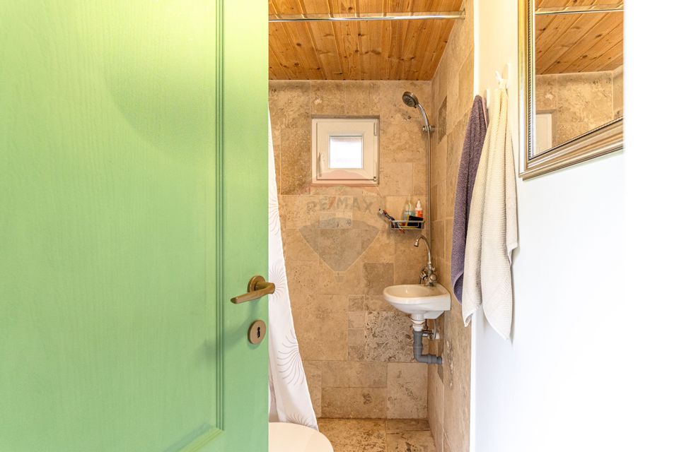 6 room House / Villa for sale