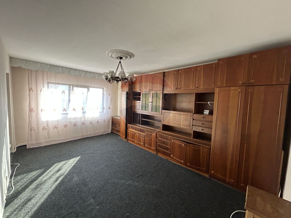 3 room Apartment for rent, Hotvon area