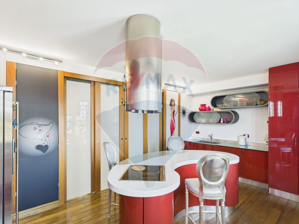 PENTHOUSE CU TERASA PANORAMICA SI PISCINA ACOPERITA