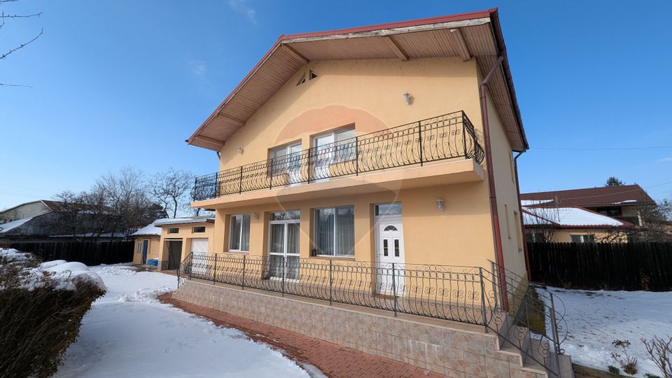 5 room House / Villa for sale, Central area