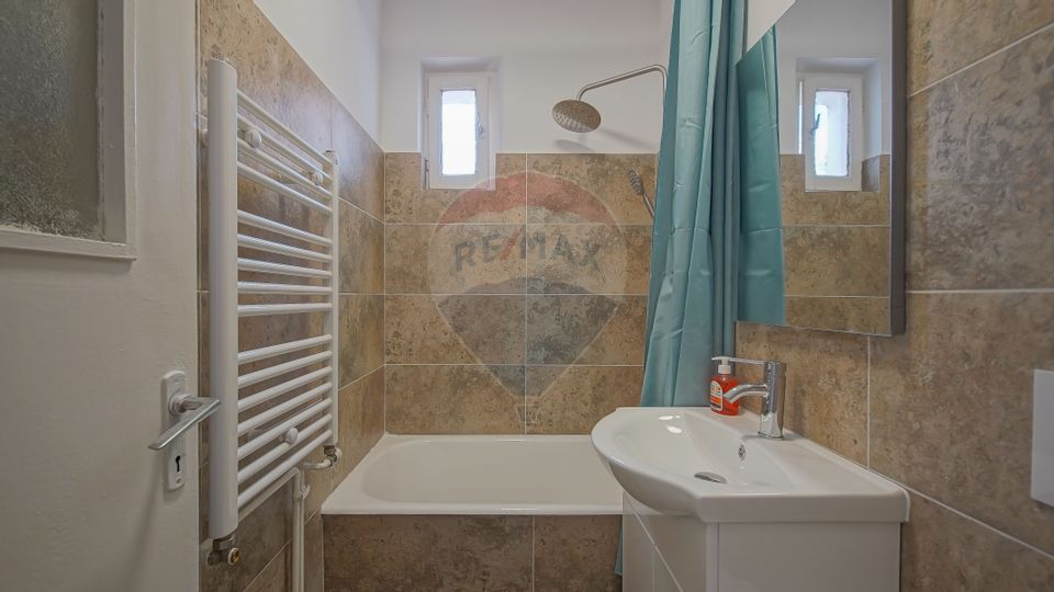 Apartament cu 2 camere de închiriat în zona Grivitei