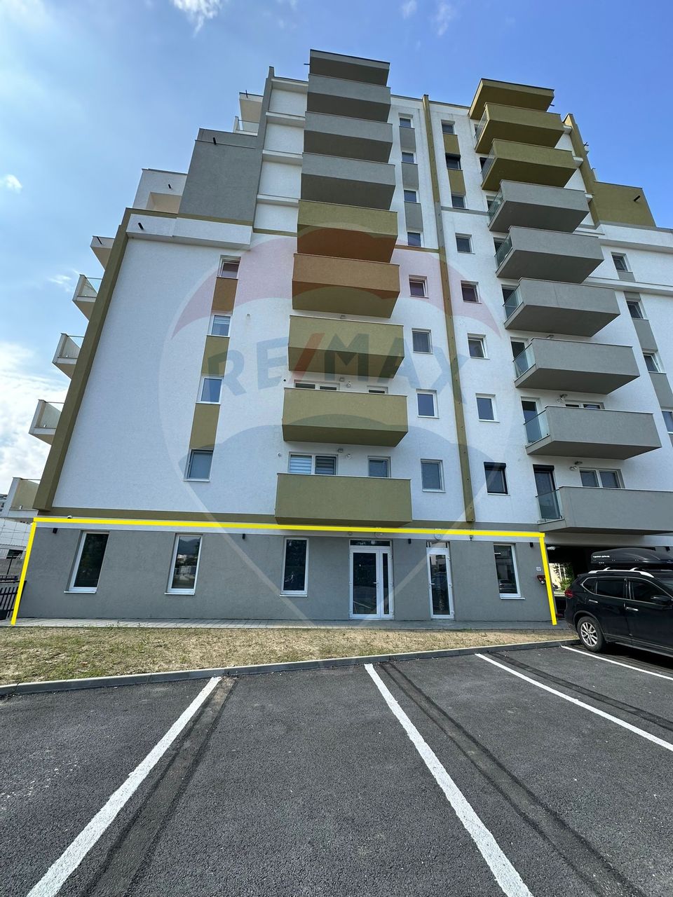 Spațiu comercial/ birouri/salon- DE INCHIRIAT