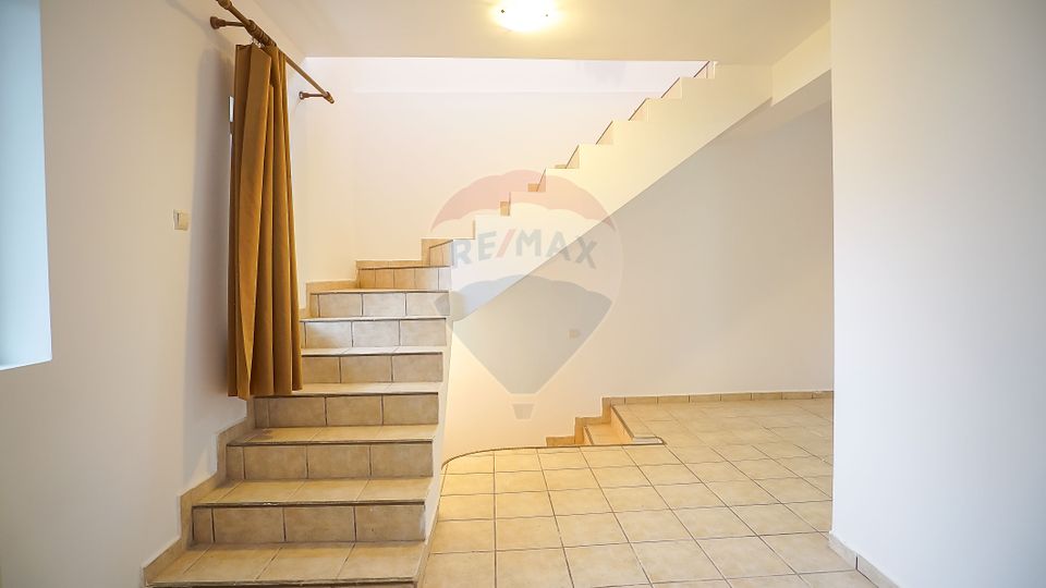 0% comision | Casă 6 camere | Centrală proprie | Predeal |