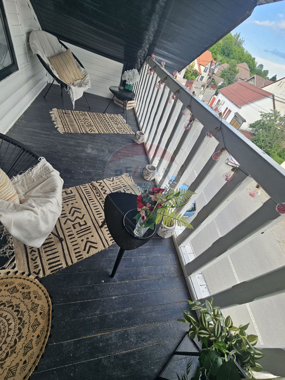 180sq.m Commercial Space for rent