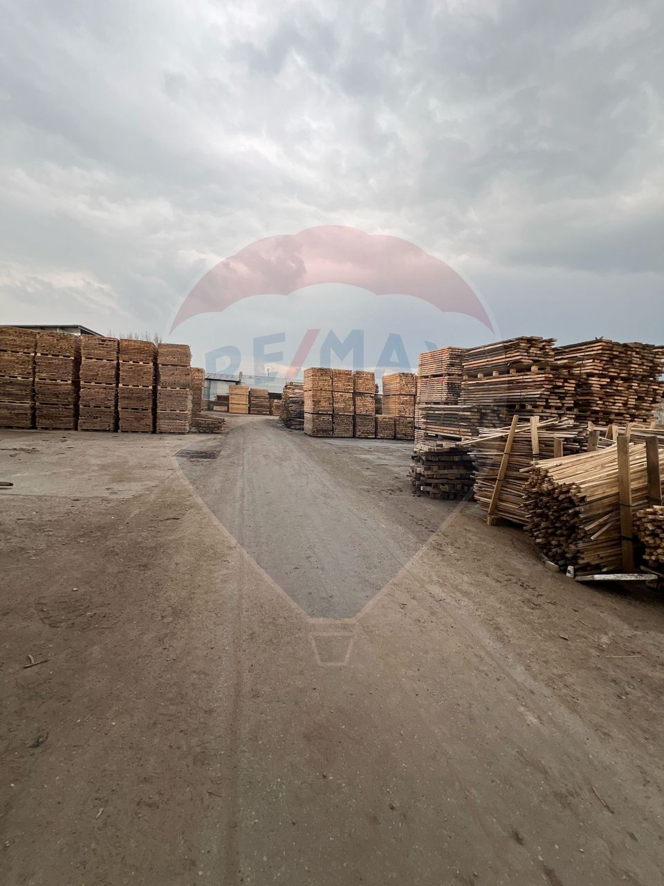 7,756sq.m Industrial Space for sale