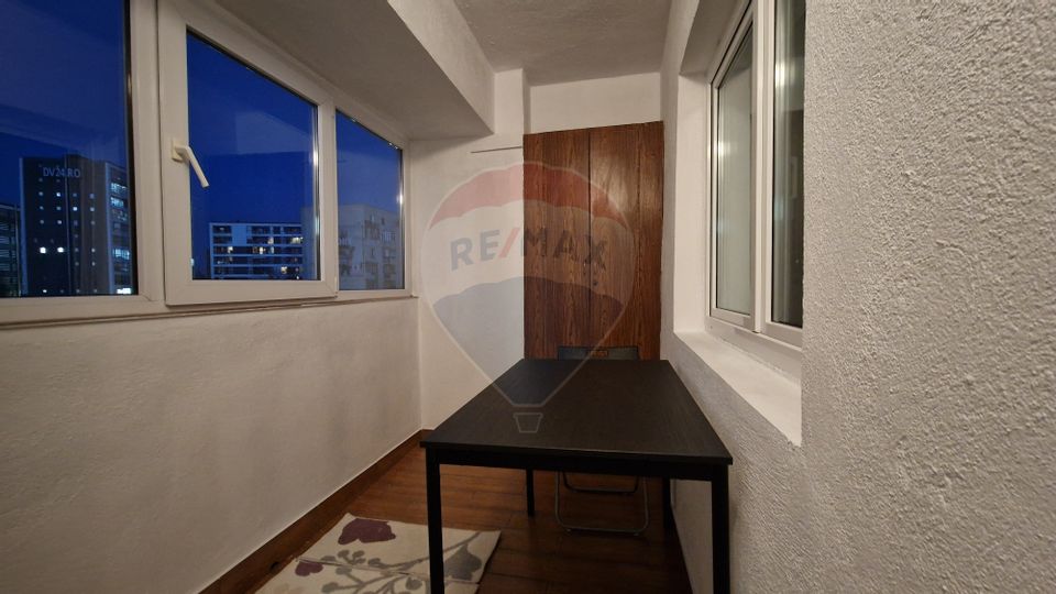 Apartament cu 3 camere de închiriat pe Calea Calarasilor