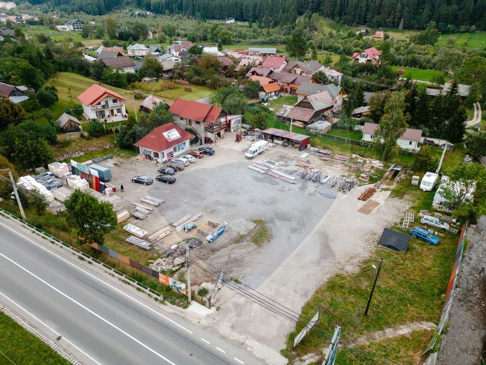 Teren 1,000mp Campulung Moldovenesc / Strada Principala langa partie