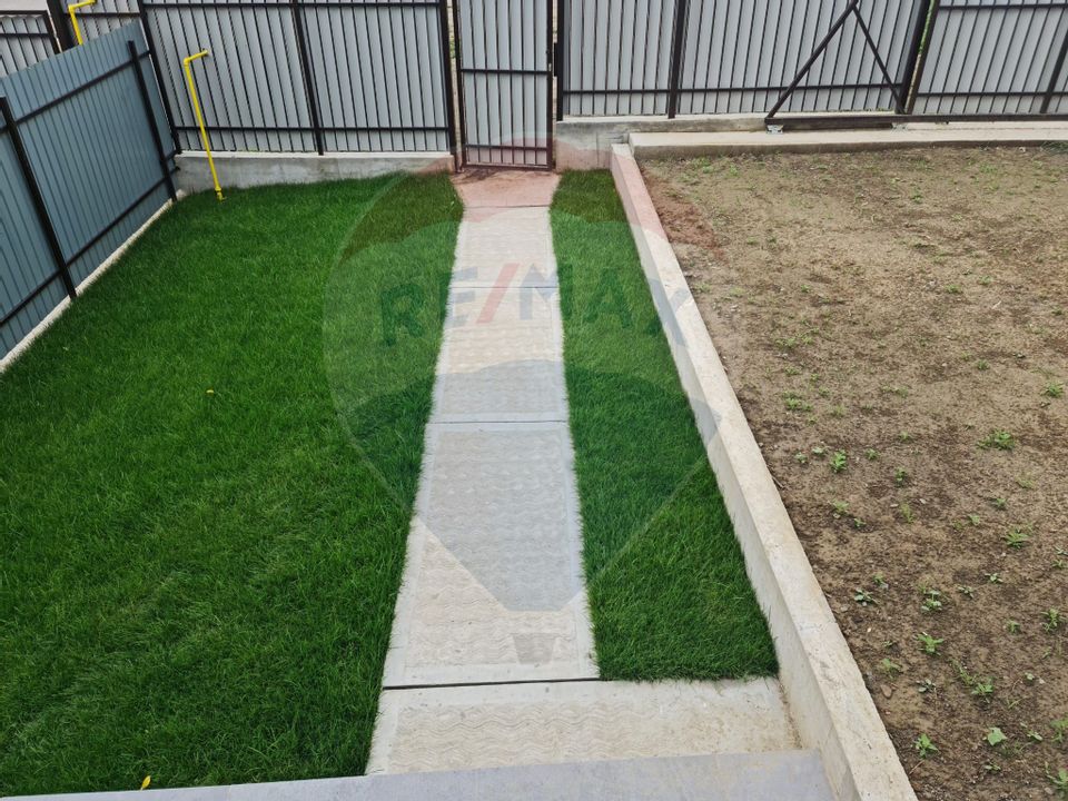 Casă / Vilă de vanzare in Hemeius Bacau