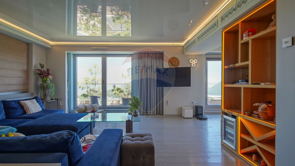 REZERVAT! PENTHOUSE UNIC IN BRASOV SINGUR PE NIVEL | DRUMUL POIENII